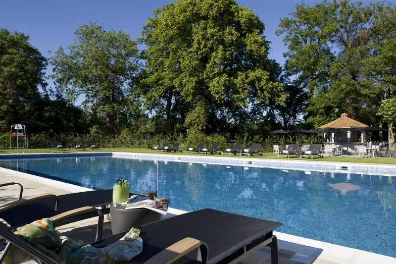 Готель The Runnymede On Thames (Adults Only) Еґгем Екстер'єр фото
