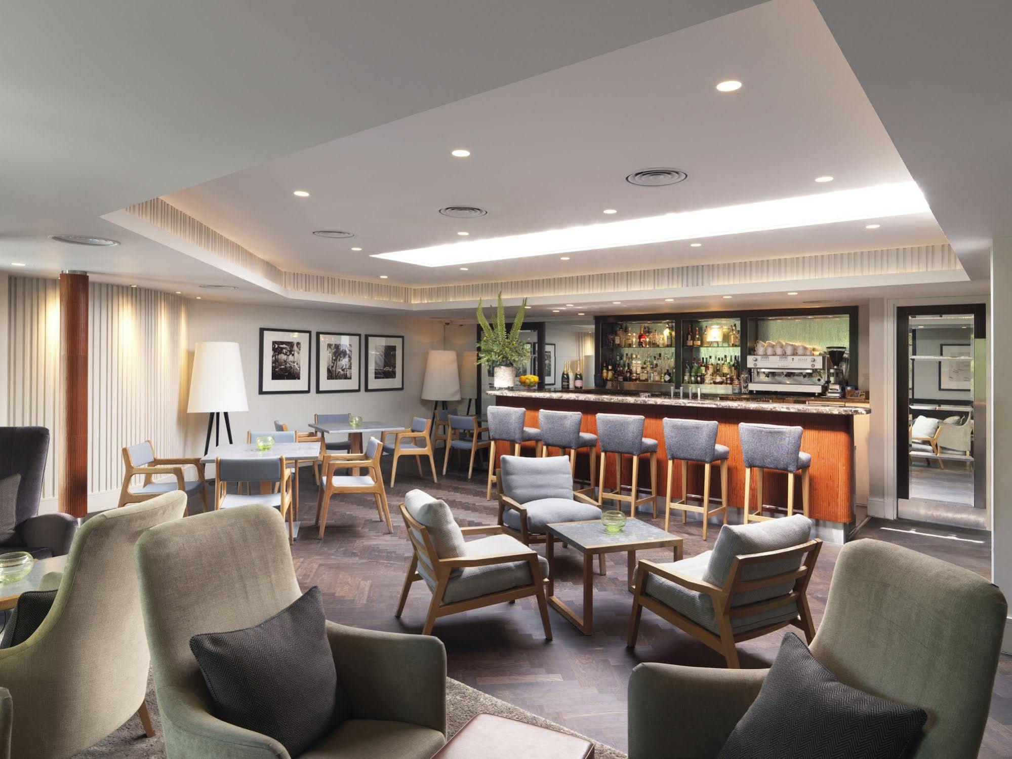 Готель The Runnymede On Thames (Adults Only) Еґгем Екстер'єр фото